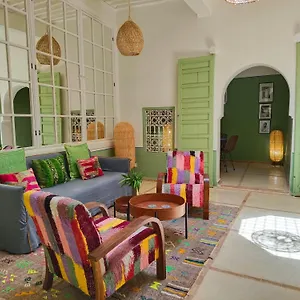 Holiday home Dar Dabakech, Proche Jemma El Fna, Souk, Centre Medina, Entier De 2 A 6 Personnes, Marrakesh